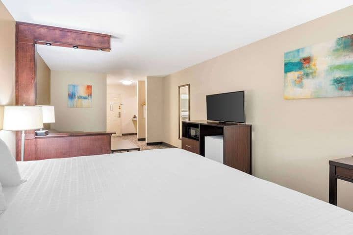 Room 13 of 41
