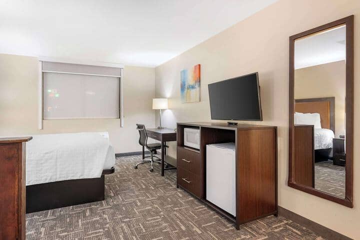Room 14 of 41